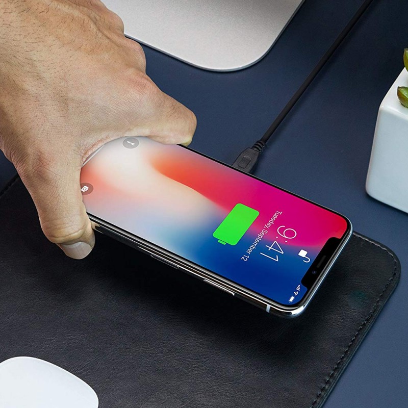 Mouse Pad with Wireless Charger